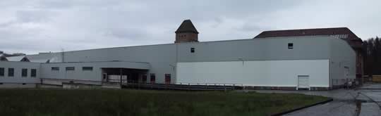 Beheizung einer grossen Lagerhalle. Beheizt werden die Lagerräume und die Nebenräume.